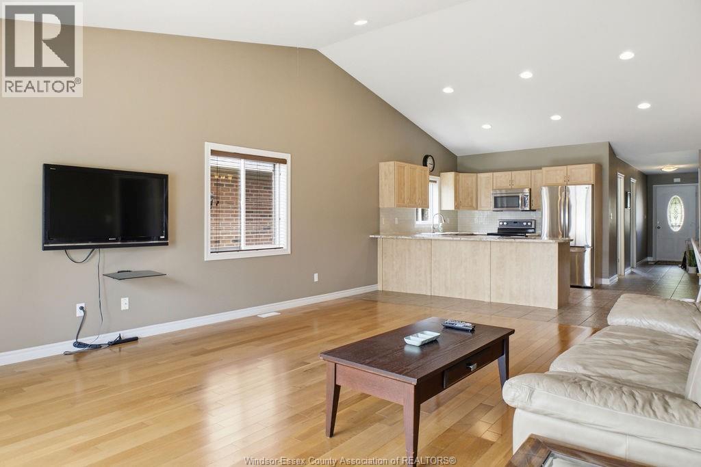 1973 Venetian Avenue, Windsor, Ontario  N8P 2A1 - Photo 15 - 26016227