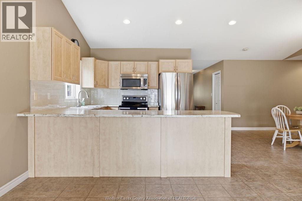 1973 Venetian Avenue, Windsor, Ontario  N8P 2A1 - Photo 5 - 26016227