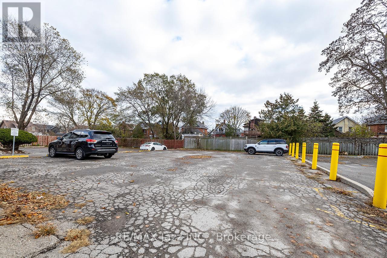 231 King Street E, Oshawa, Ontario  L1H 1C5 - Photo 30 - E13531358