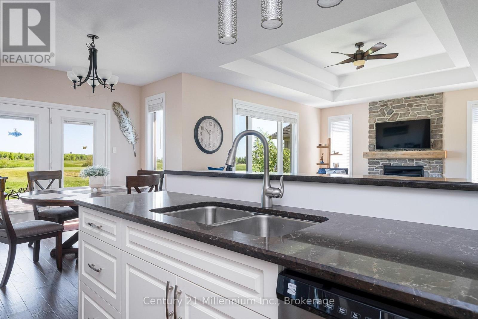 176 Cobble Beach Drive, Georgian Bluffs, Ontario  N0H 1S0 - Photo 16 - X13531482