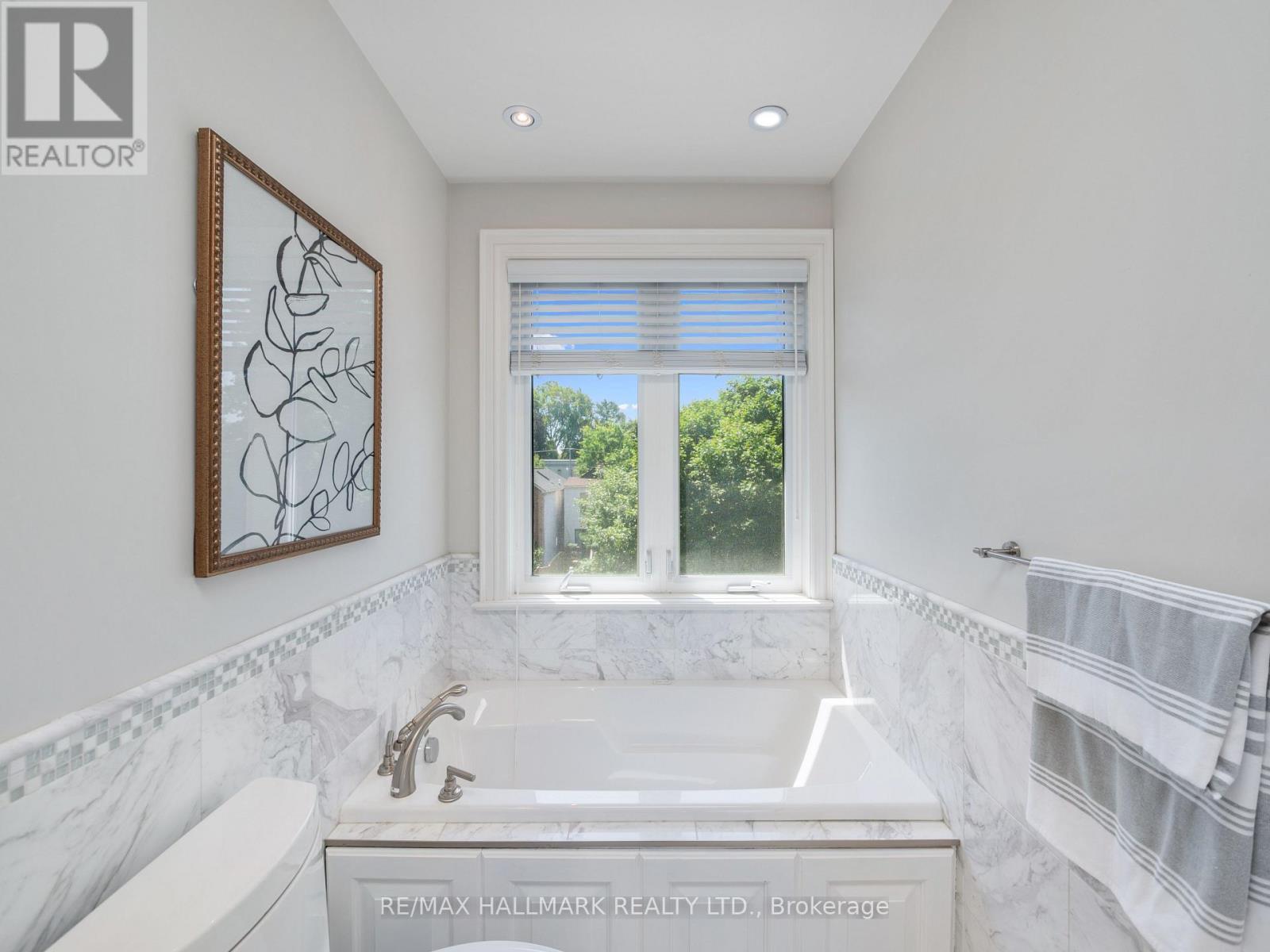 39 Glenforest Road, Toronto, Ontario  M4N 1Z7 - Photo 28 - C13531376