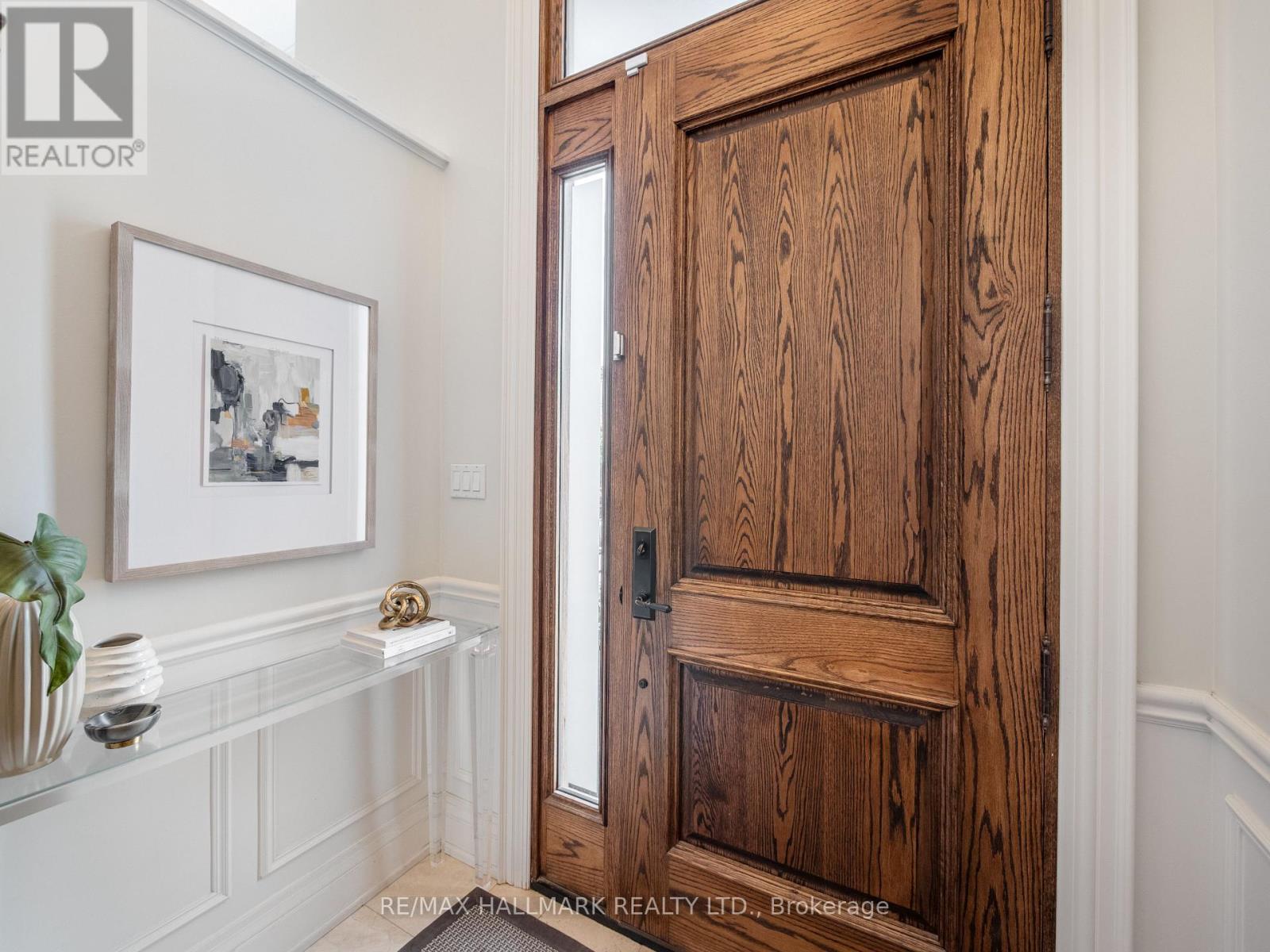39 Glenforest Road, Toronto, Ontario  M4N 1Z7 - Photo 3 - C13531376