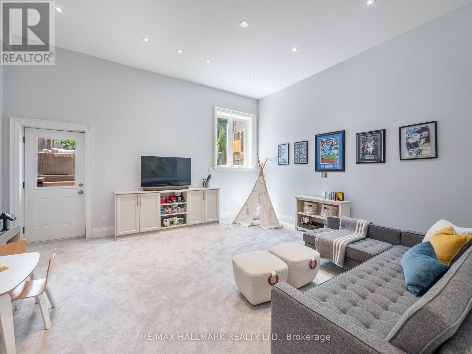 39 Glenforest Road, Toronto, Ontario  M4N 1Z7 - Photo 38 - C13531376
