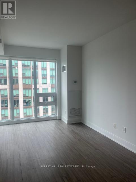 2402 - 310 Tweedsmuir Avenue, Toronto, Ontario  M5P 2Y2 - Photo 13 - C13531418