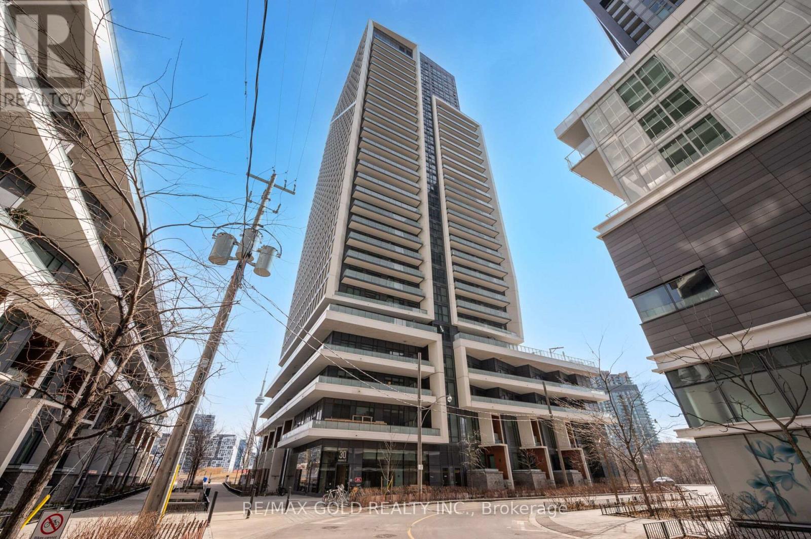 403 - 30 ORDNANCE STREET, Toronto, Ontario