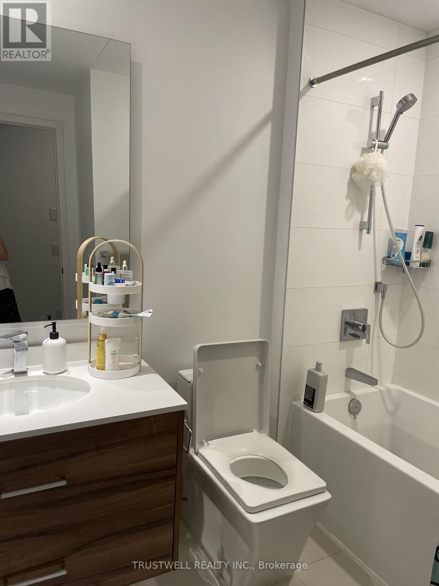 2605 - 488 University Avenue, Toronto, Ontario  M5G 0C1 - Photo 8 - C13531548