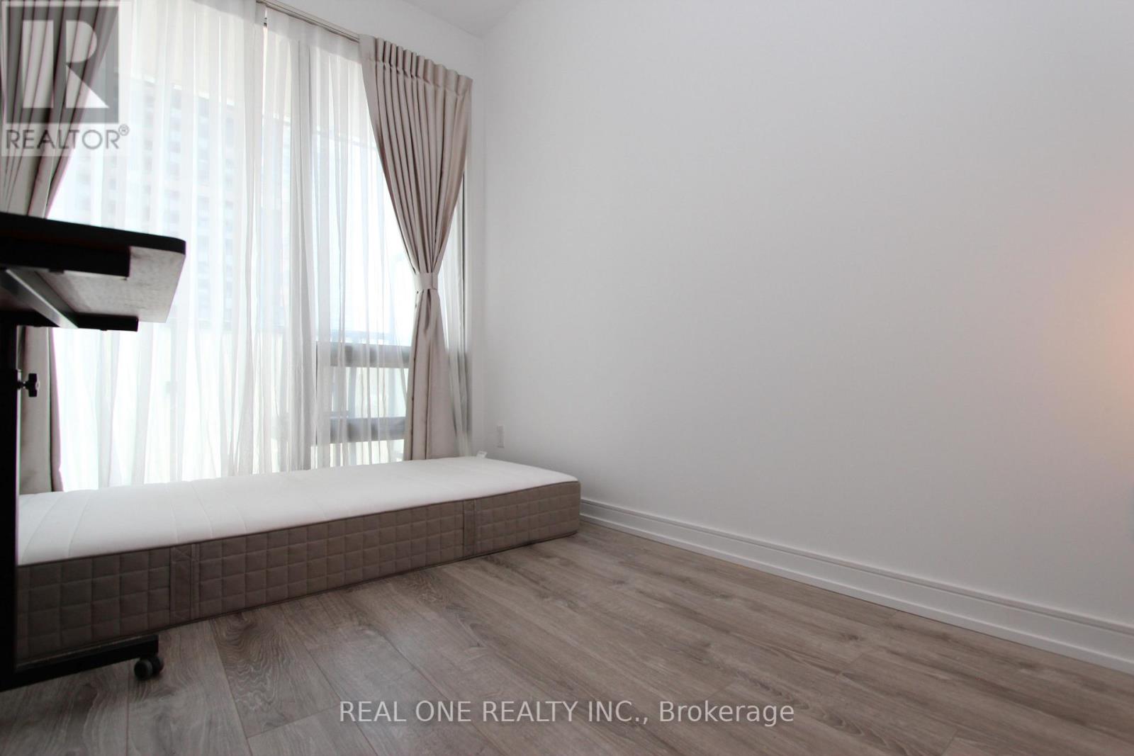1801 - 50 Charles Street E, Toronto, Ontario  M4Y 0C3 - Photo 11 - C13531636