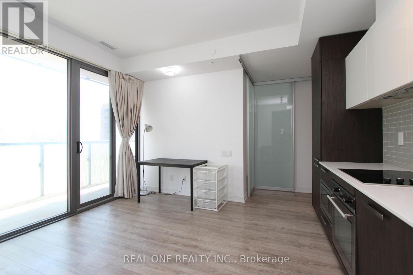 1801 - 50 Charles Street E, Toronto, Ontario  M4Y 0C3 - Photo 4 - C13531636