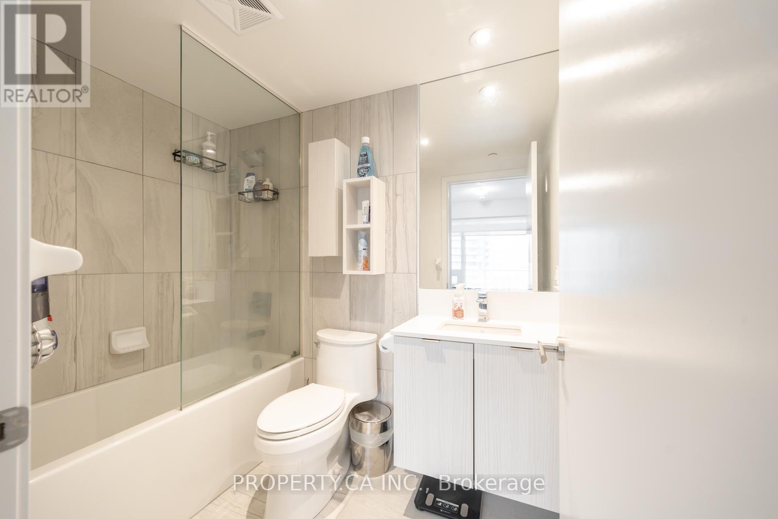 3505 - 195 Redpath Avenue, Toronto, Ontario  M4P 0E4 - Photo 13 - C13531642
