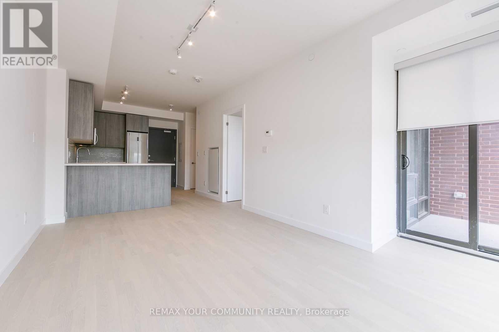 503 - 246 Logan Avenue, Toronto, Ontario  M4M 1J2 - Photo 8 - E13531296