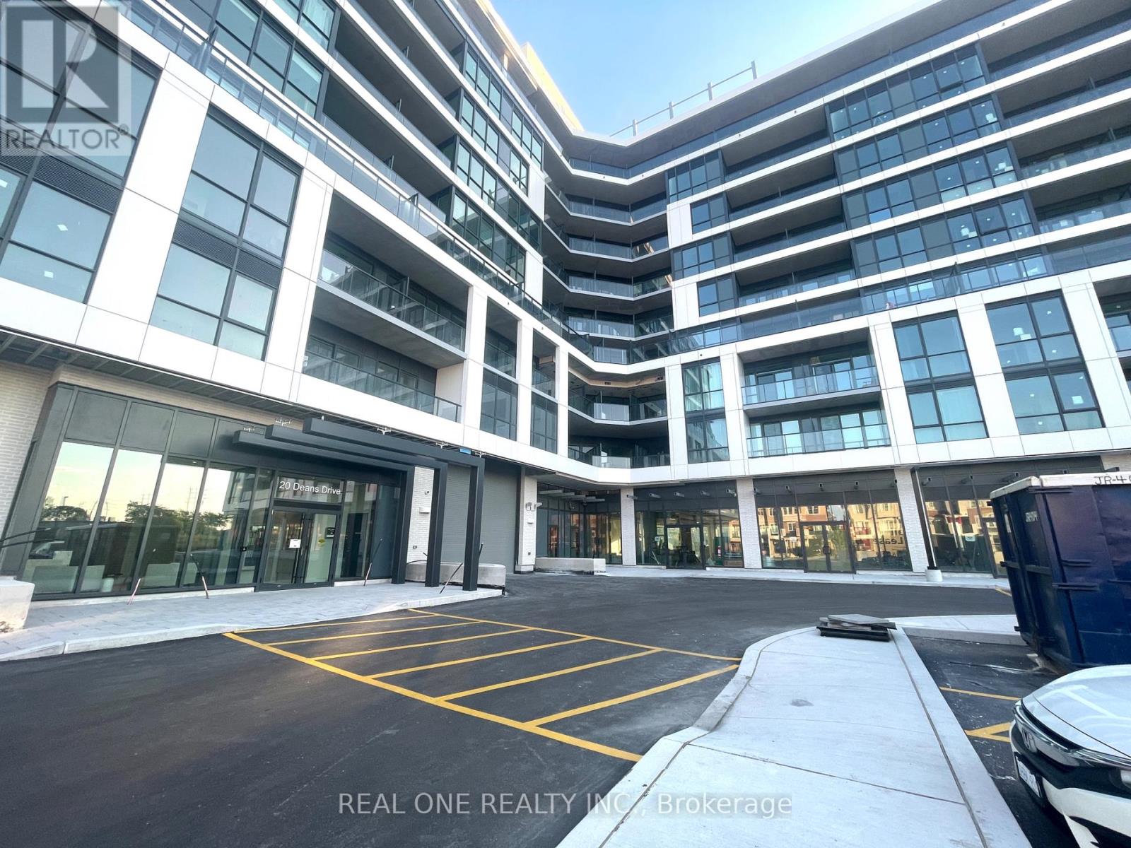 327 - 20 Deans Drive, Toronto, Ontario  M1L 0J7 - Photo 1 - E13531330
