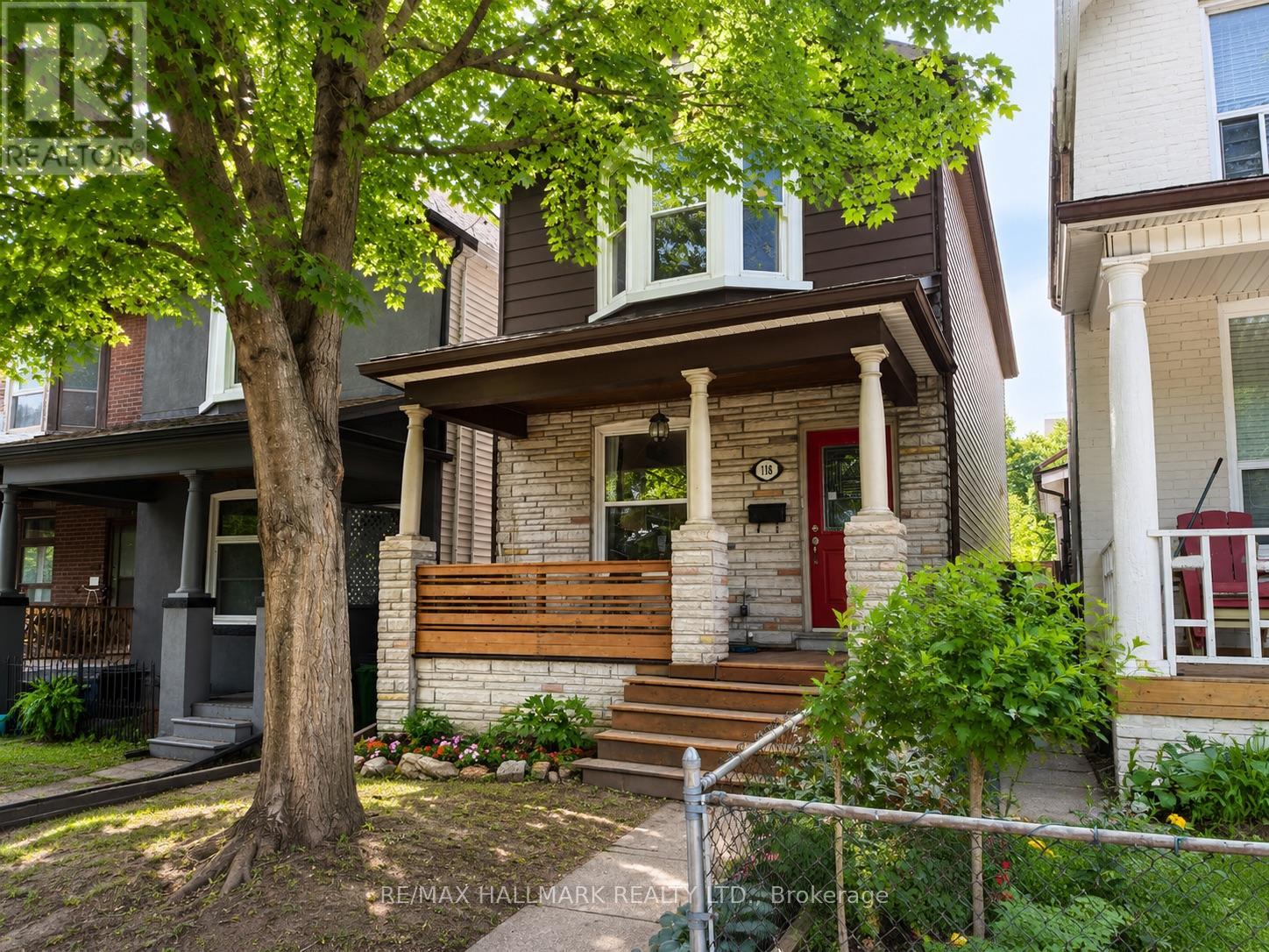 118 Galt Avenue, Toronto, Ontario  M4M 2Z3 - Photo 1 - E13531382