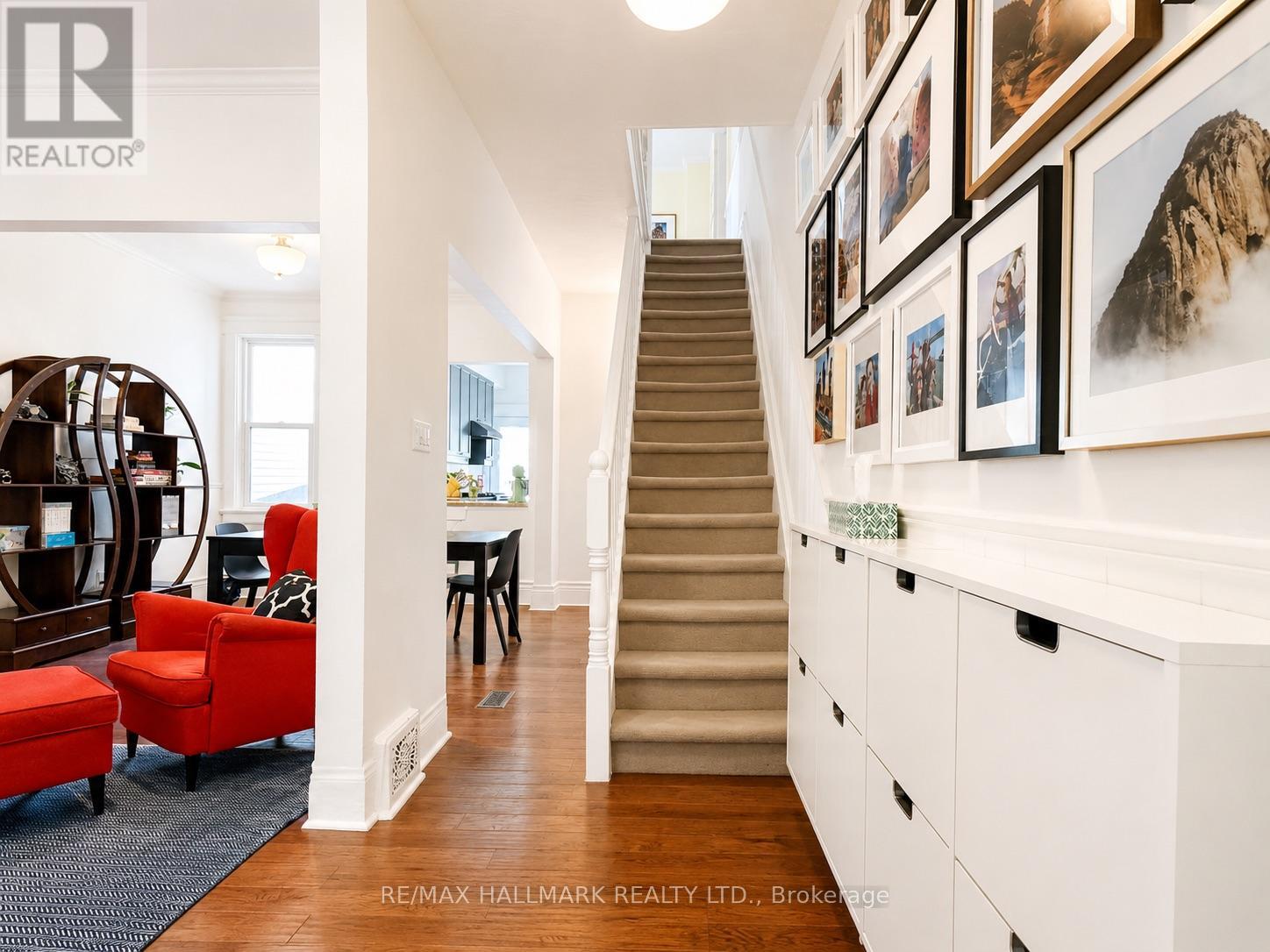 118 Galt Avenue, Toronto, Ontario  M4M 2Z3 - Photo 17 - E13531382