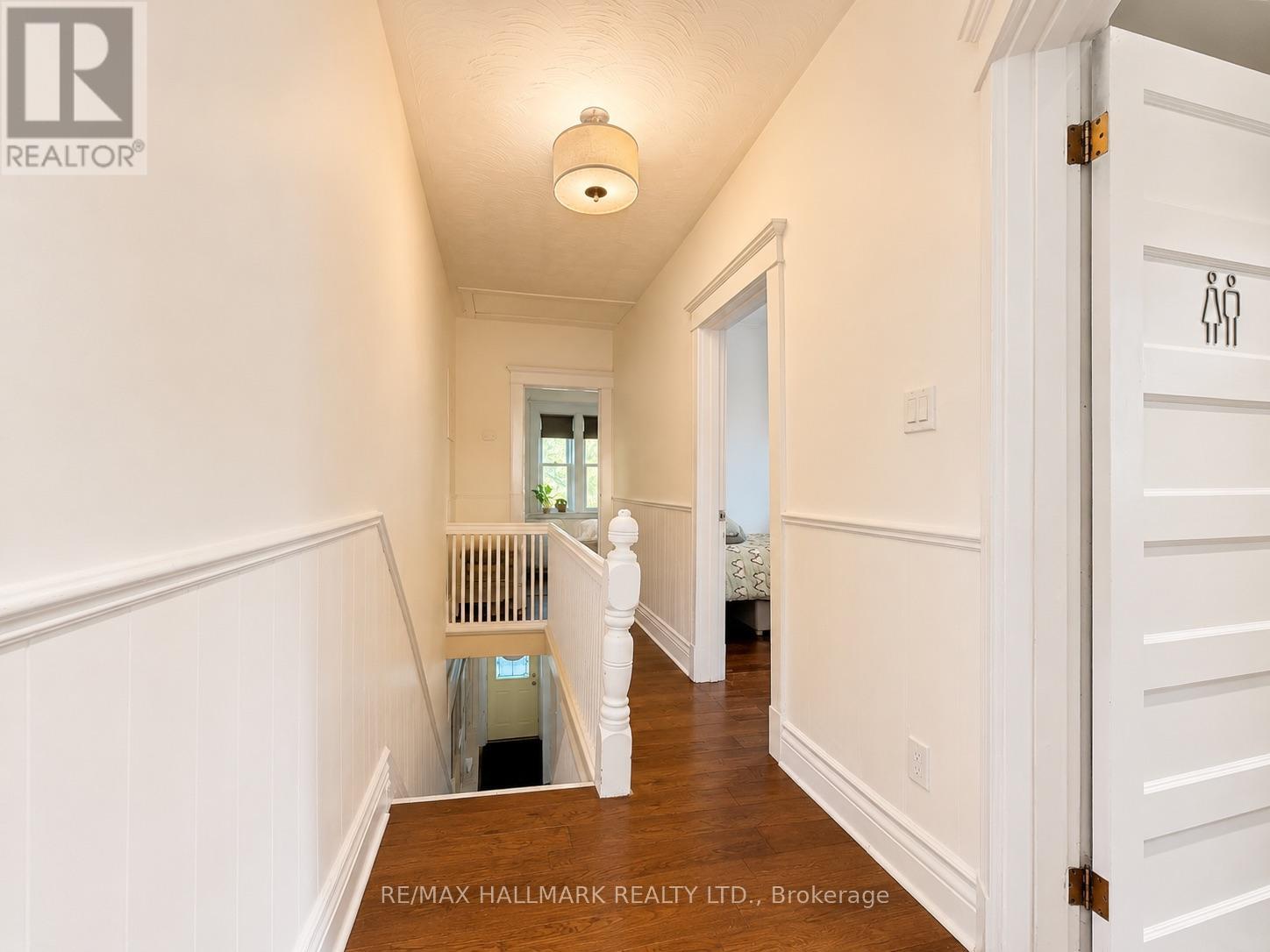 118 Galt Avenue, Toronto, Ontario  M4M 2Z3 - Photo 18 - E13531382