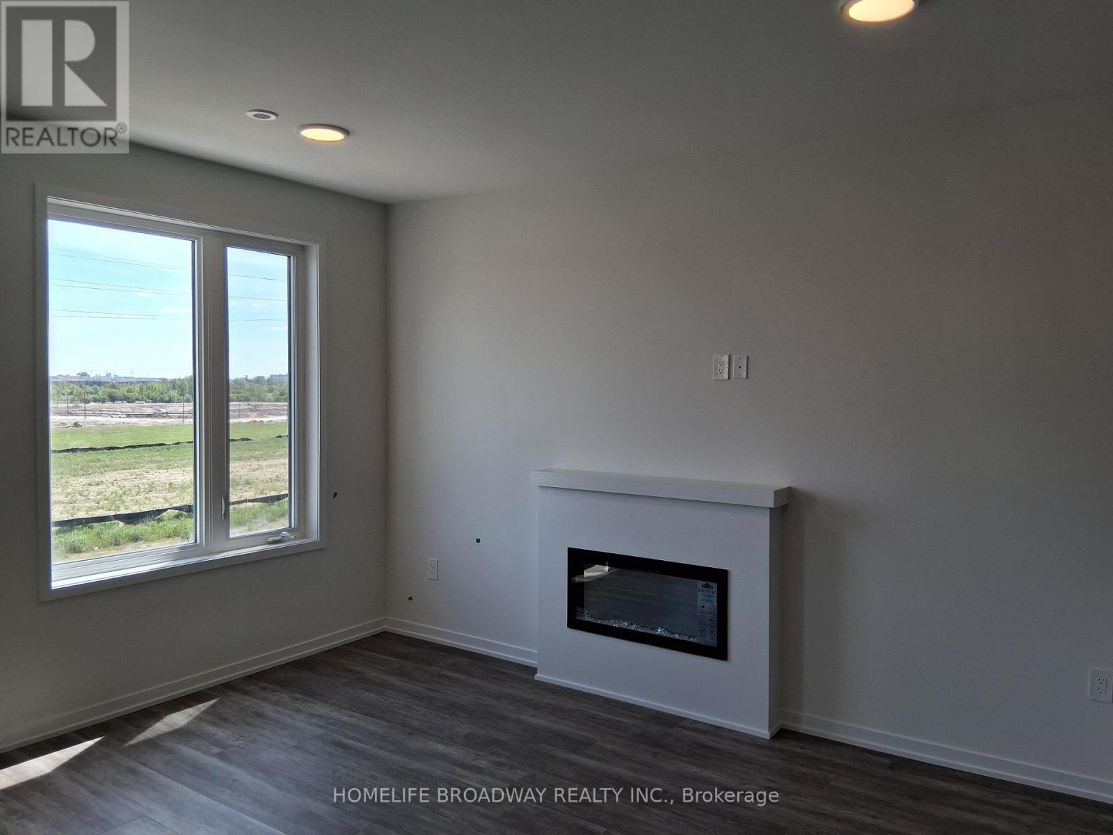 1494 19th Avenue, Richmond Hill, Ontario  L4E 1P5 - Photo 7 - N13531500