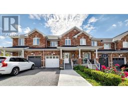 80 BARR CRESCENT, Aurora, Ontario