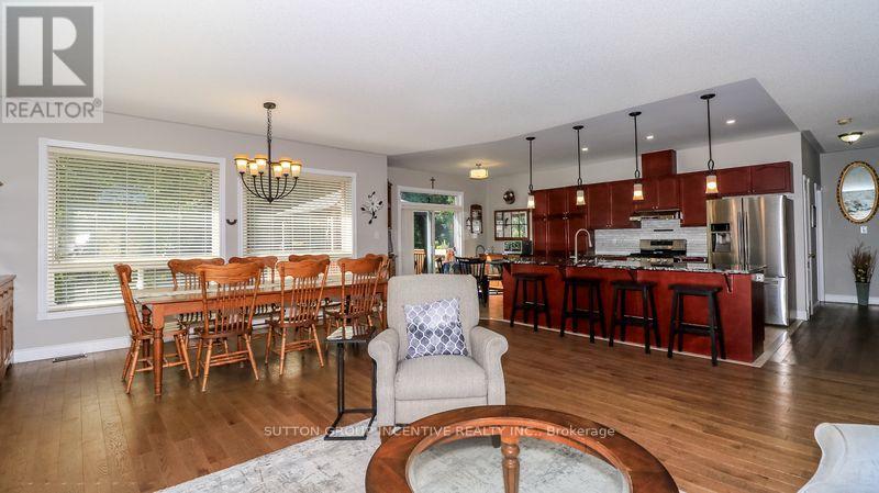 16 Cherry Sands Crescent, Wasaga Beach, Ontario  L9Z 1P5 - Photo 7 - S13531544