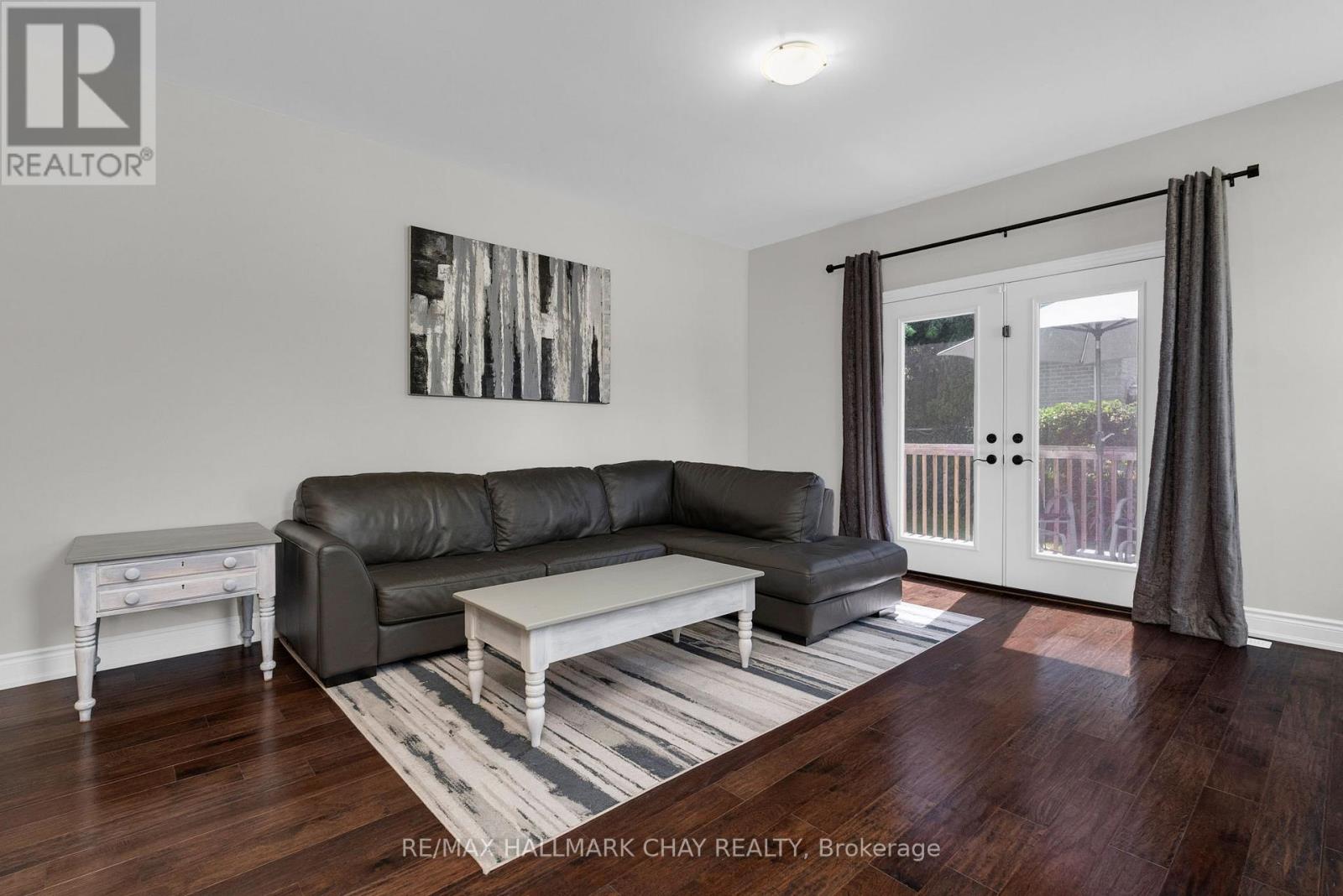 69 Prince George Crescent, Barrie (Innis-Shore), Ontario  L4N 0K9 - Photo 11 - S13531576