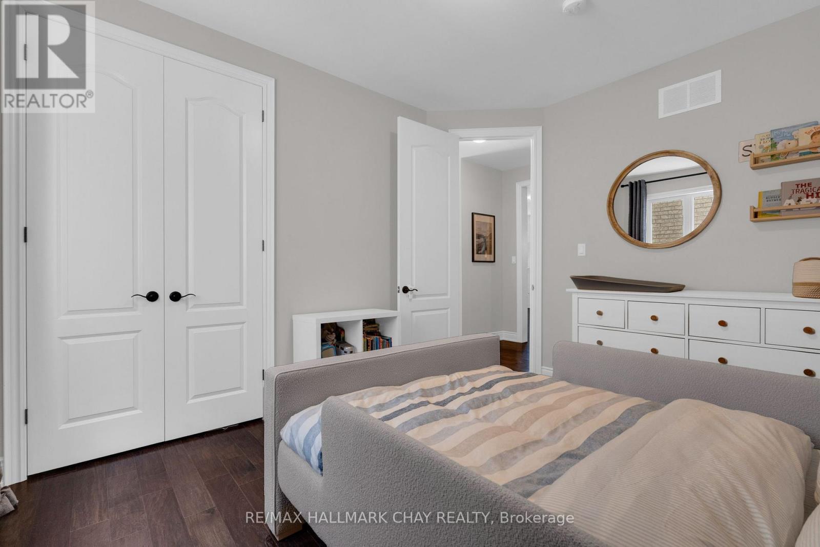 69 Prince George Crescent, Barrie (Innis-Shore), Ontario  L4N 0K9 - Photo 18 - S13531576