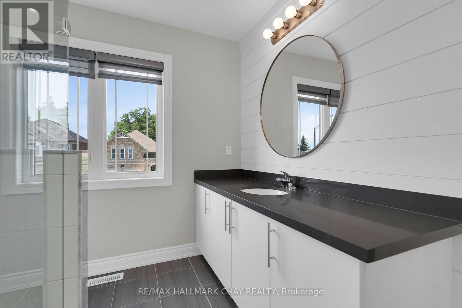 69 Prince George Crescent, Barrie (Innis-Shore), Ontario  L4N 0K9 - Photo 25 - S13531576