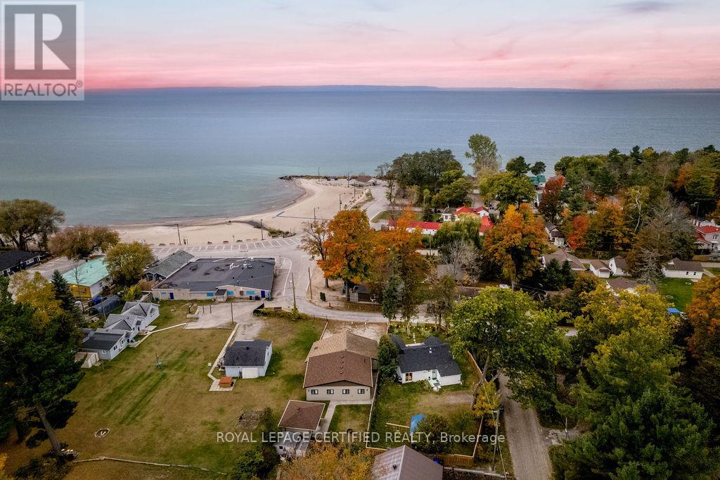 7 Oliver Drive, Tiny, Ontario L0L 2J0 - Photo 4 - S13531612