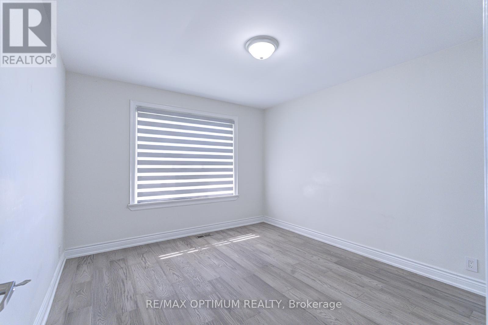 1747 Coram Crescent, Mississauga, Ontario  L4X 1L2 - Photo 19 - W13531280