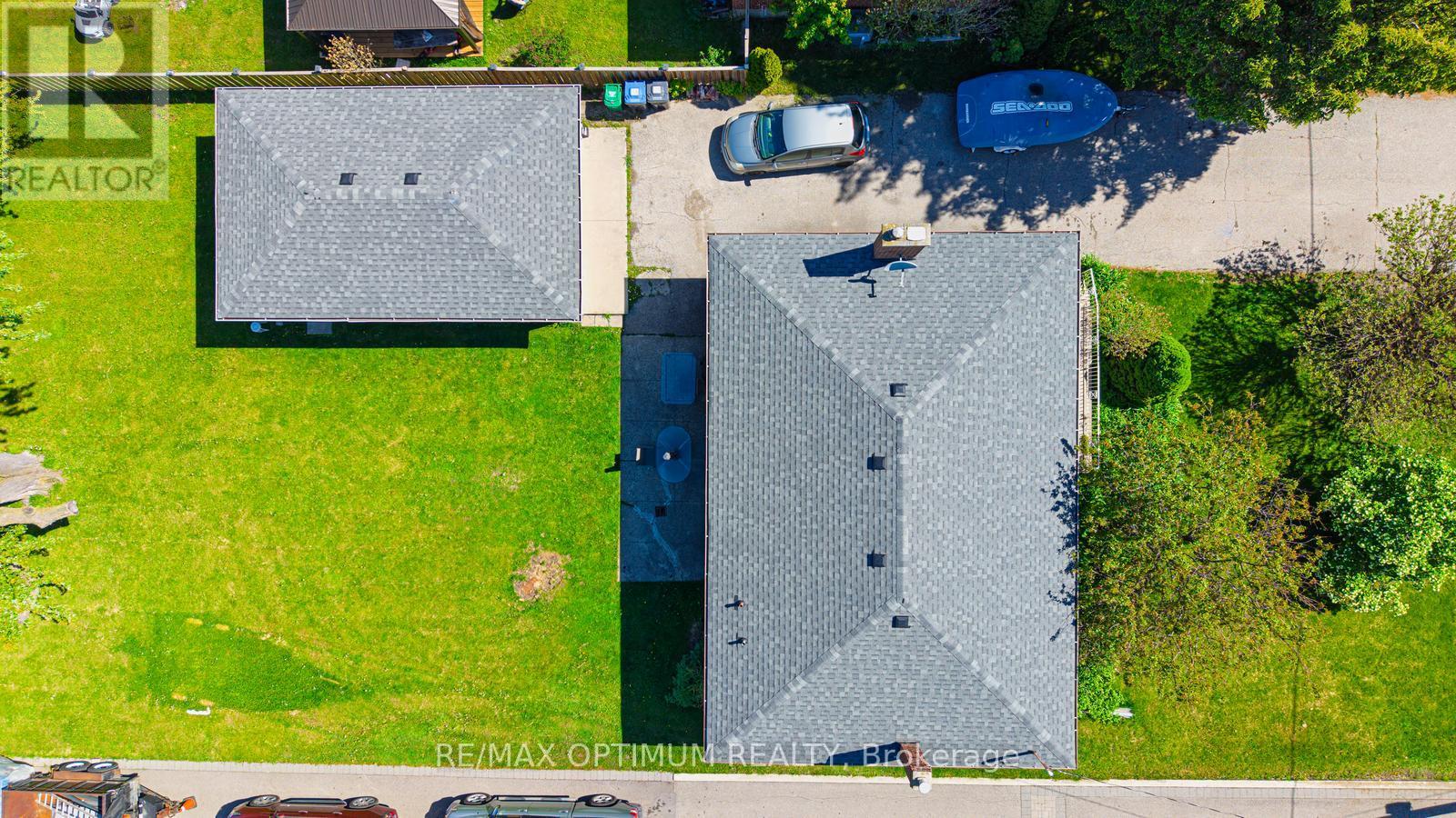 1747 Coram Crescent, Mississauga, Ontario  L4X 1L2 - Photo 43 - W13531280