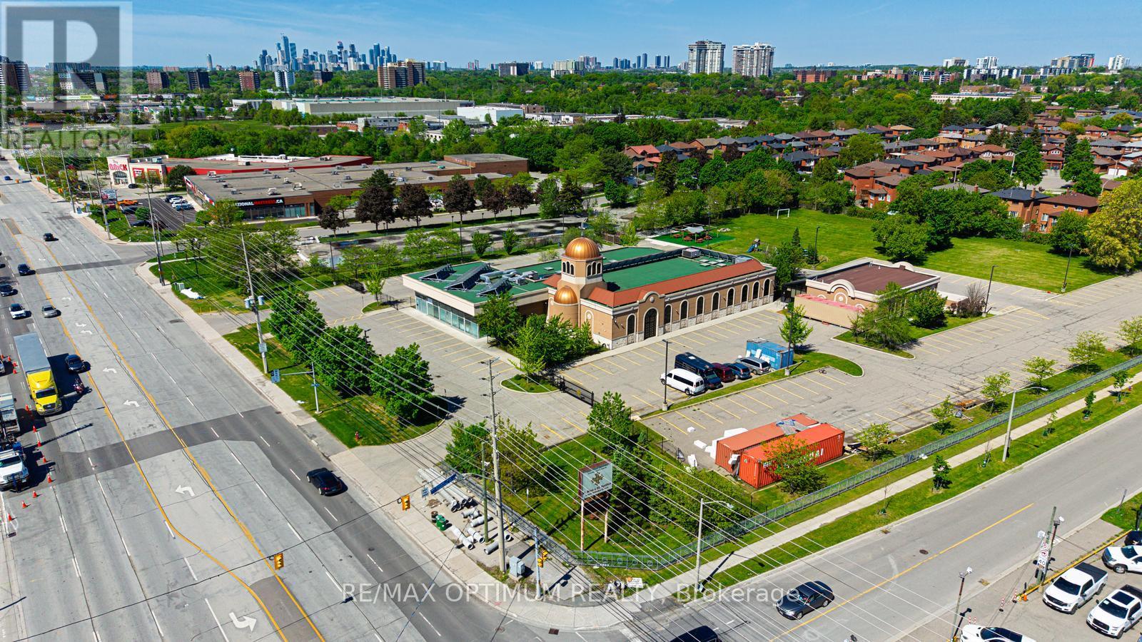 1747 Coram Crescent, Mississauga, Ontario  L4X 1L2 - Photo 49 - W13531280