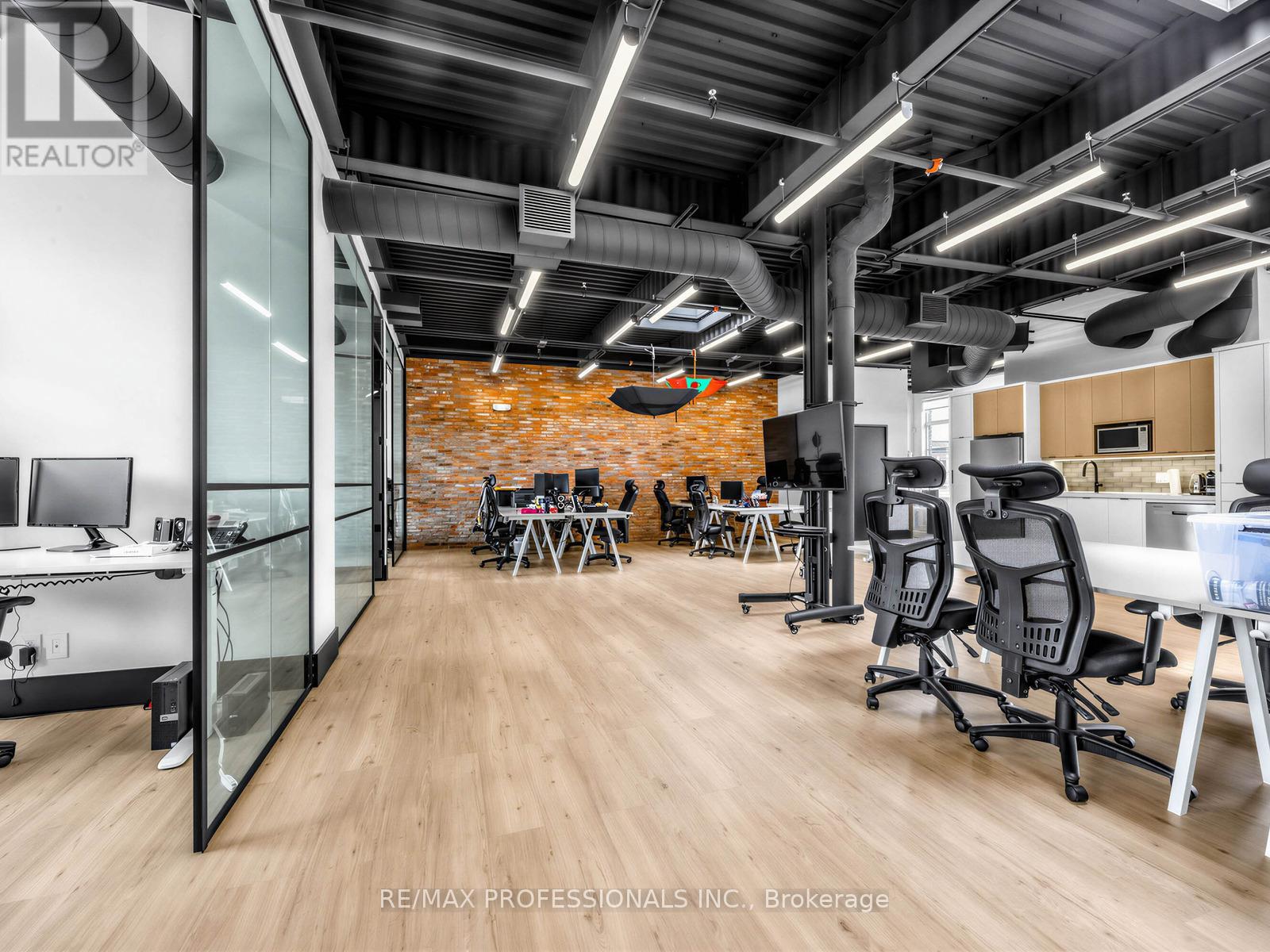 12 - 70 Jutland Road, Toronto, Ontario  M8Z 2G6 - Photo 12 - W13531314