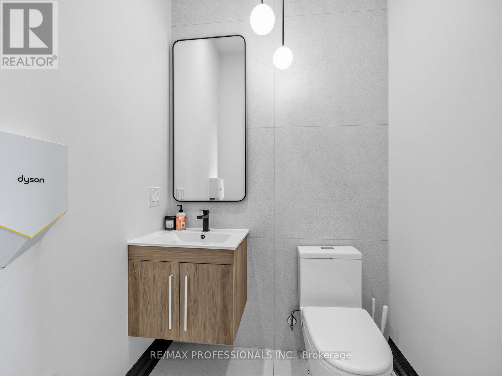 12 - 70 Jutland Road, Toronto, Ontario  M8Z 2G6 - Photo 16 - W13531314