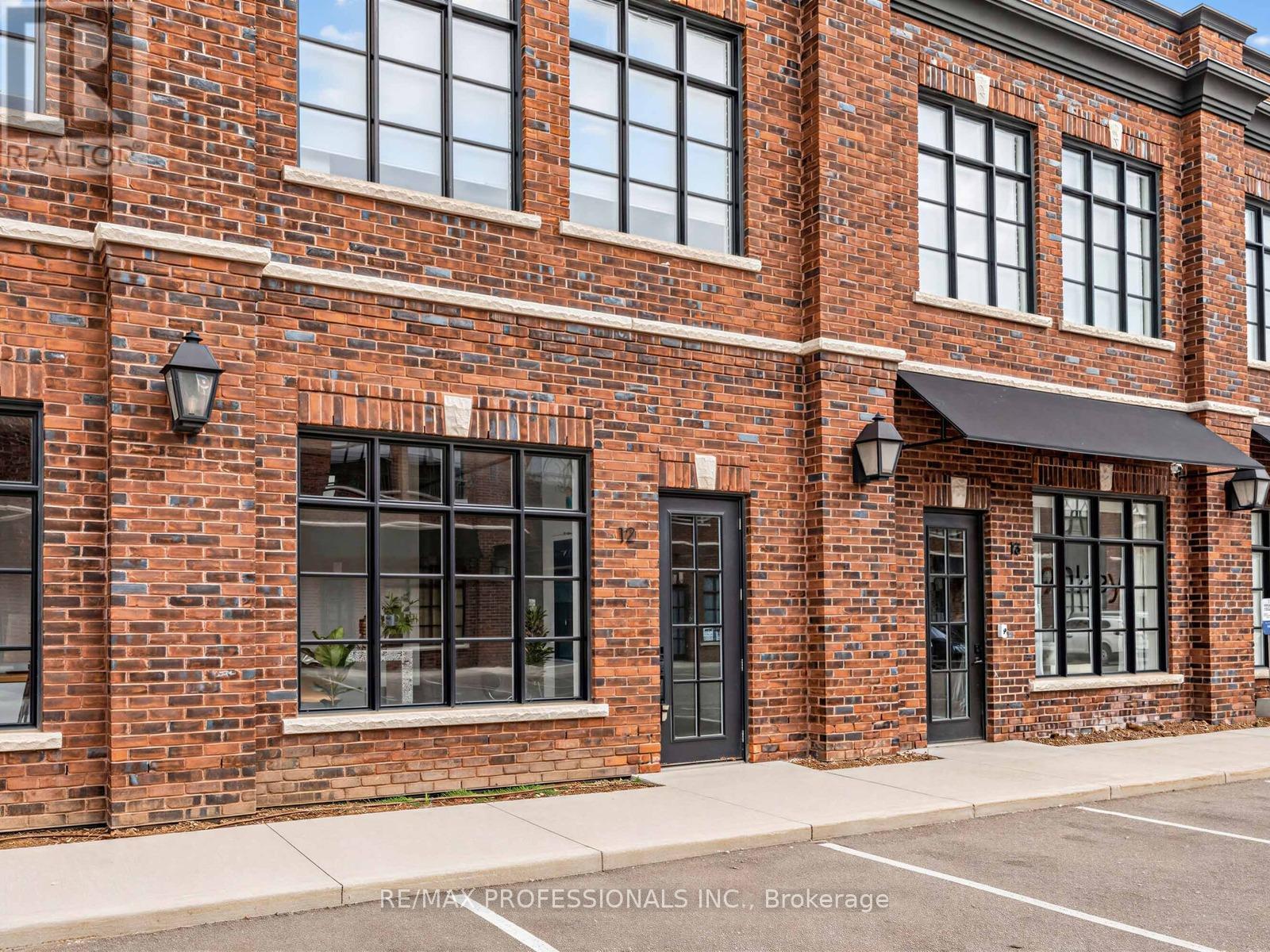 12 - 70 Jutland Road, Toronto, Ontario  M8Z 2G6 - Photo 3 - W13531314