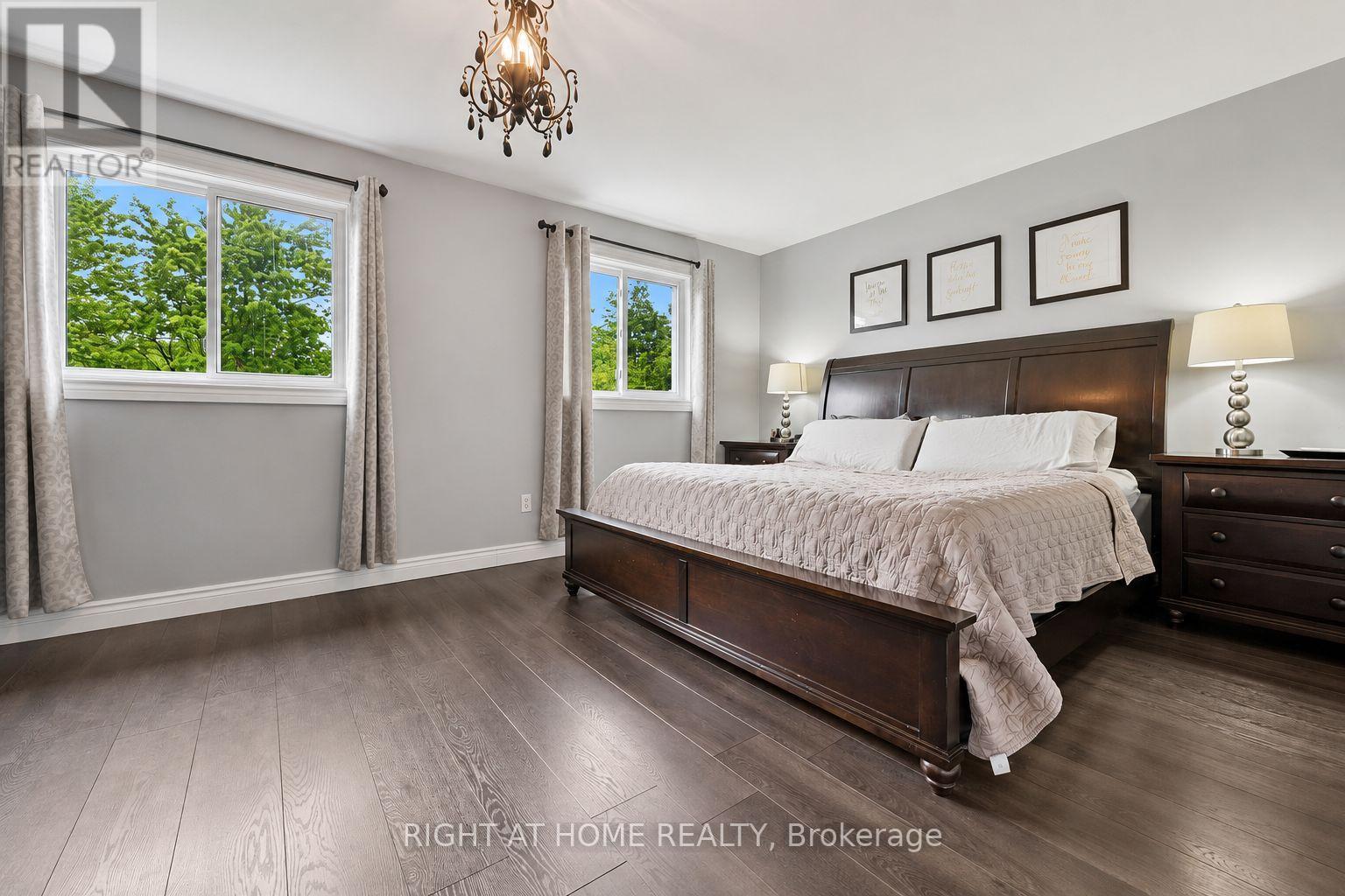 2371 Dalebrook Drive, Oakville, Ontario  L6H 6K4 - Photo 17 - W13531352