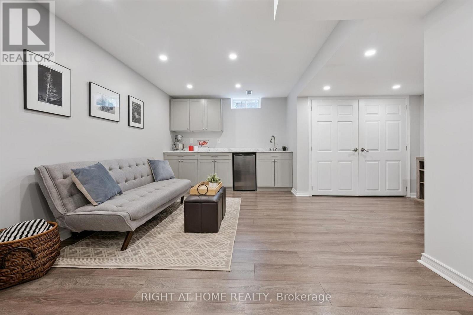 2371 Dalebrook Drive, Oakville, Ontario  L6H 6K4 - Photo 22 - W13531352
