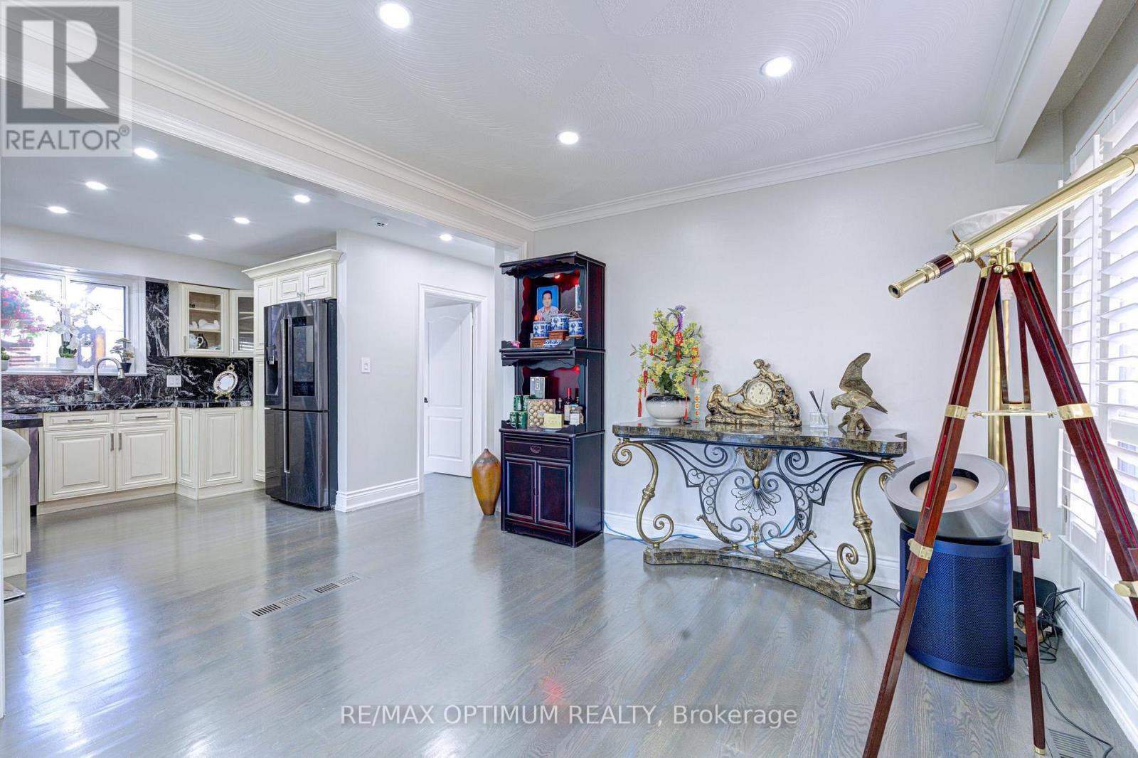 6 Evernby Boulevard, Toronto, Ontario  M9R 3G8 - Photo 13 - W13531402