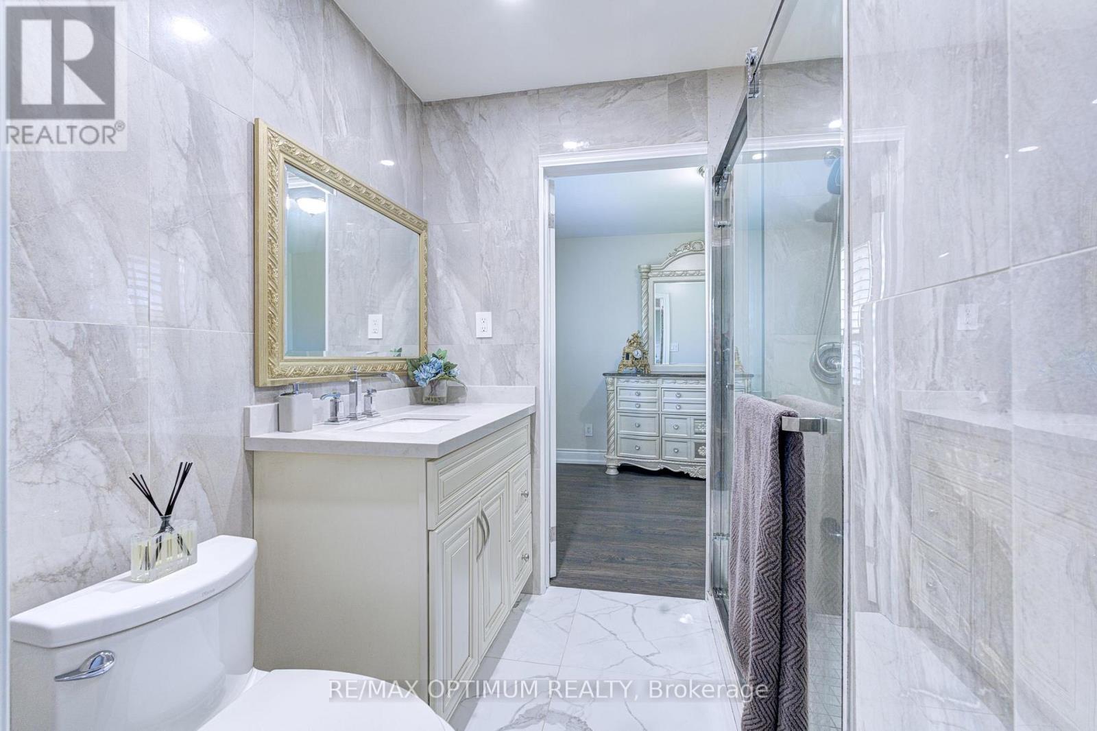 6 Evernby Boulevard, Toronto, Ontario  M9R 3G8 - Photo 20 - W13531402
