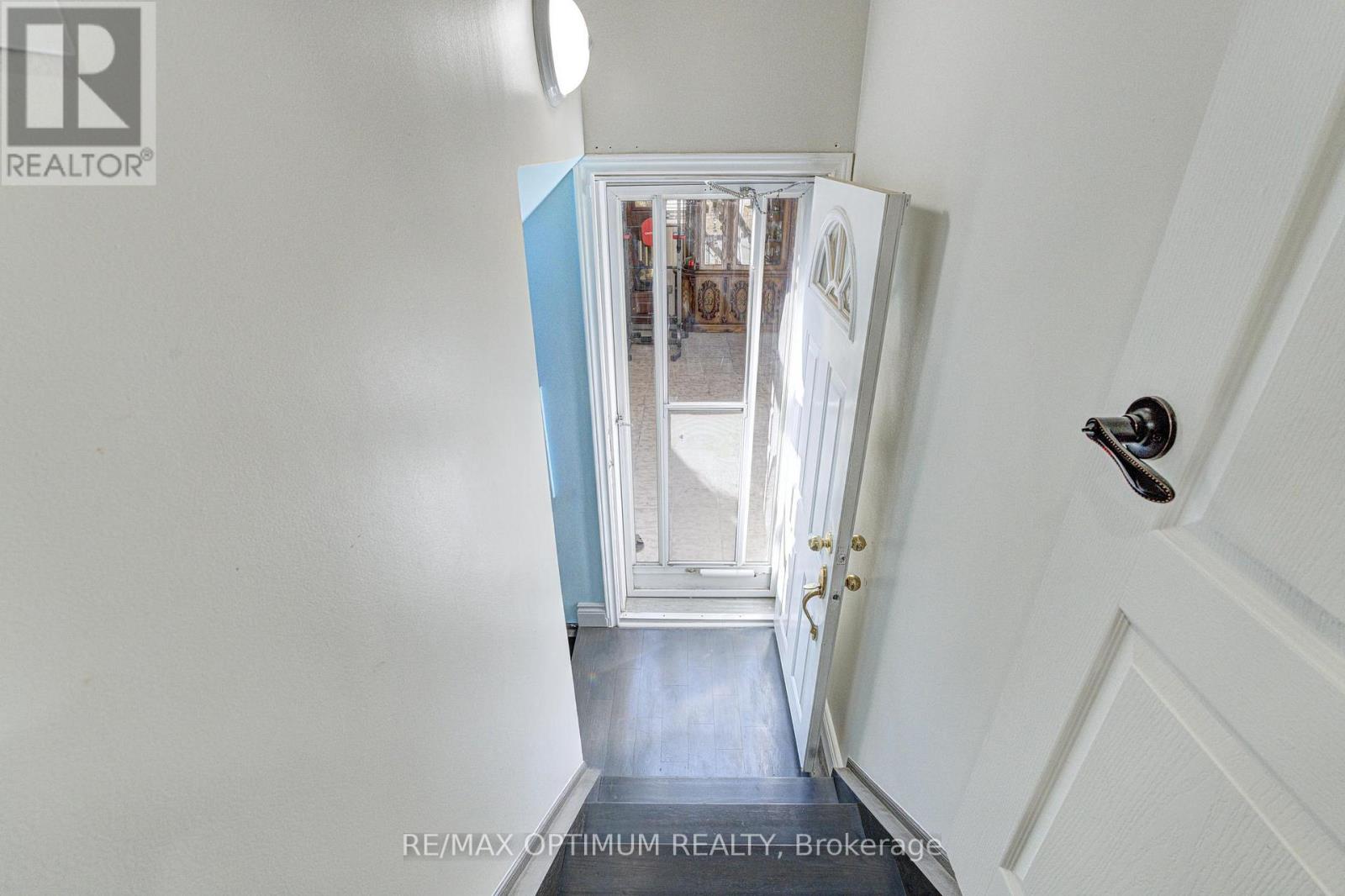 6 Evernby Boulevard, Toronto, Ontario  M9R 3G8 - Photo 25 - W13531402