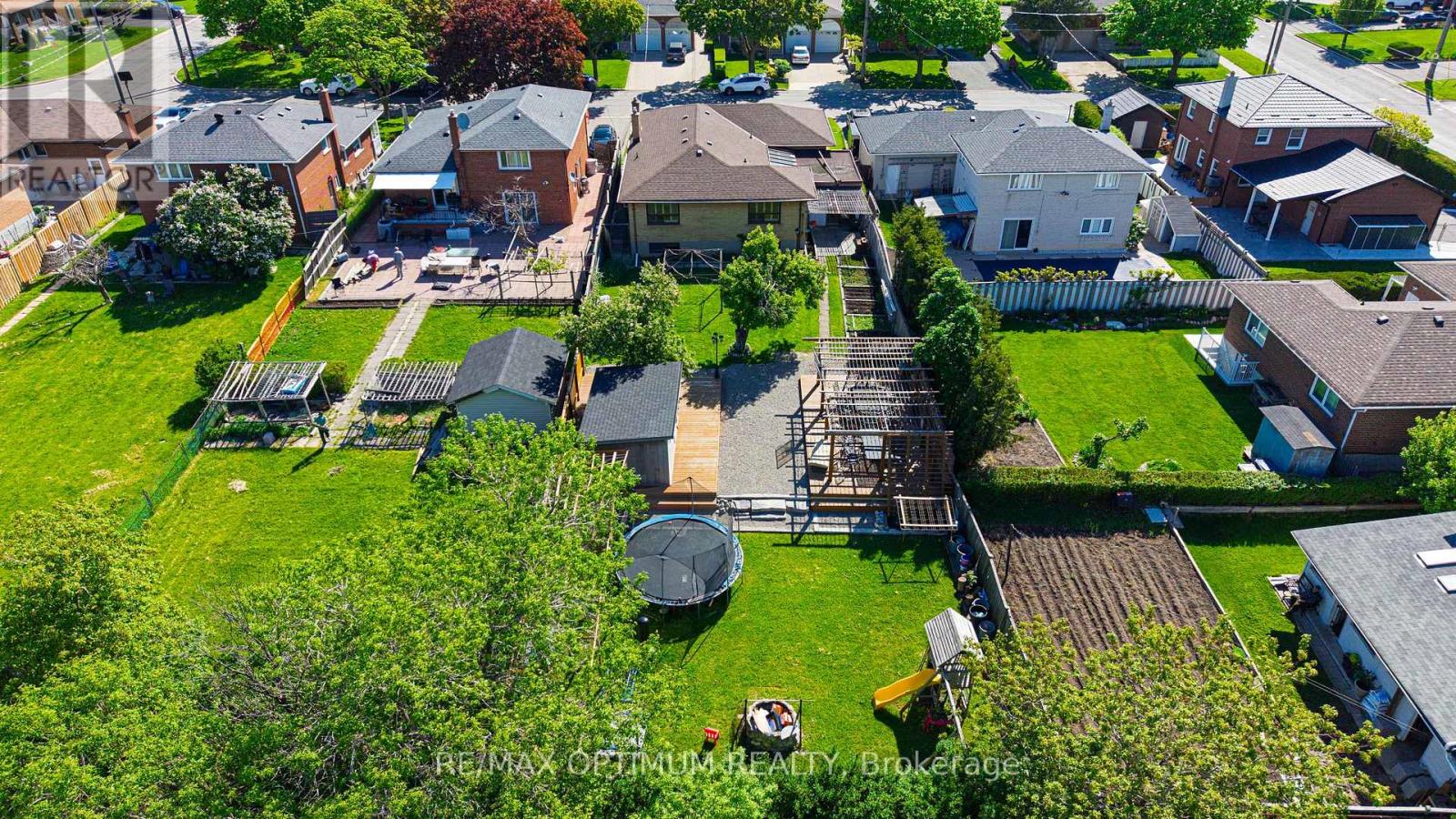 6 Evernby Boulevard, Toronto, Ontario  M9R 3G8 - Photo 47 - W13531402