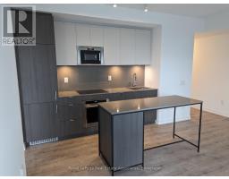 447 - 215 LAKESHORE ROAD W, Mississauga, Ontario
