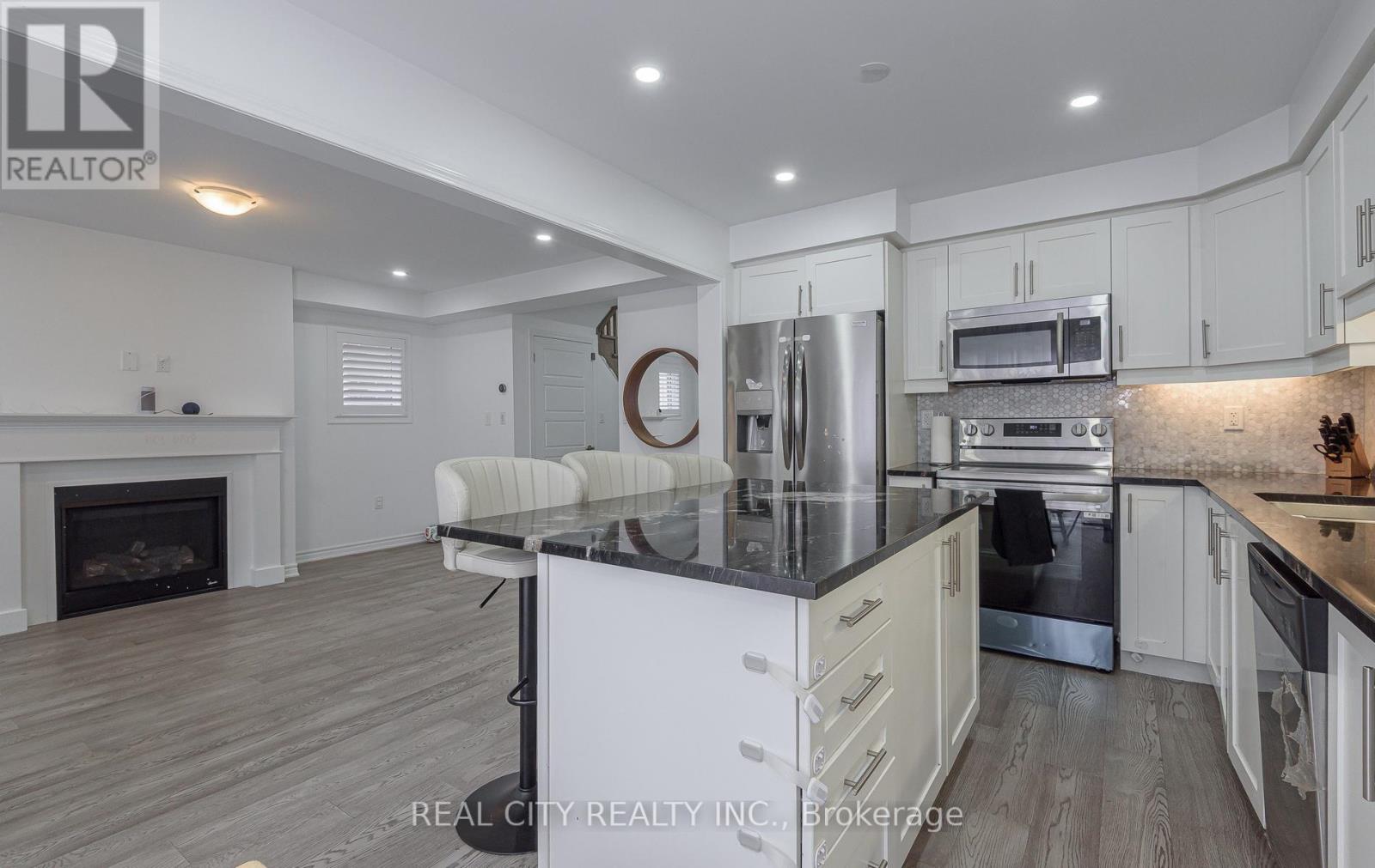 306 Gillett Point N, Milton, Ontario  L9E 1C6 - Photo 15 - W13531498
