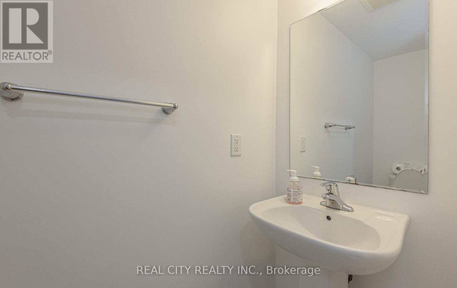 306 Gillett Point N, Milton, Ontario  L9E 1C6 - Photo 16 - W13531498