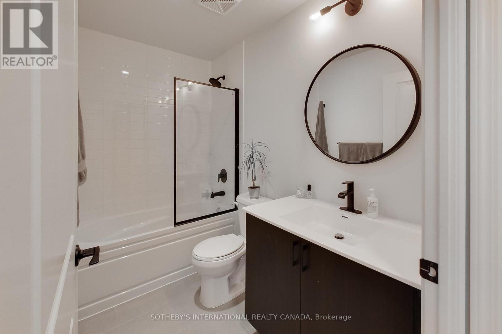 1608 - 39 Annie Craig Drive, Toronto, Ontario  M8V 0H1 - Photo 10 - W13531556