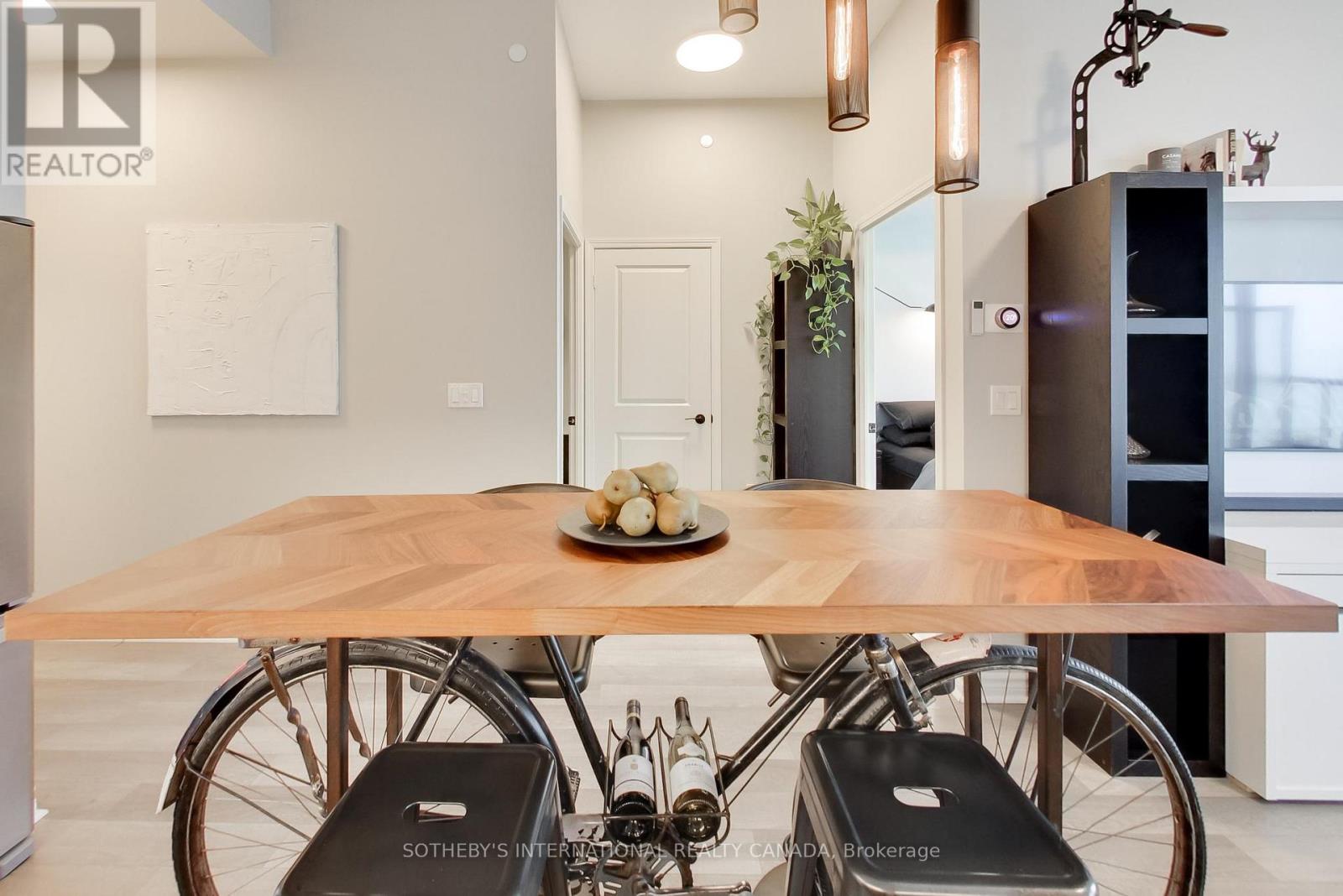 1608 - 39 Annie Craig Drive, Toronto, Ontario  M8V 0H1 - Photo 3 - W13531556