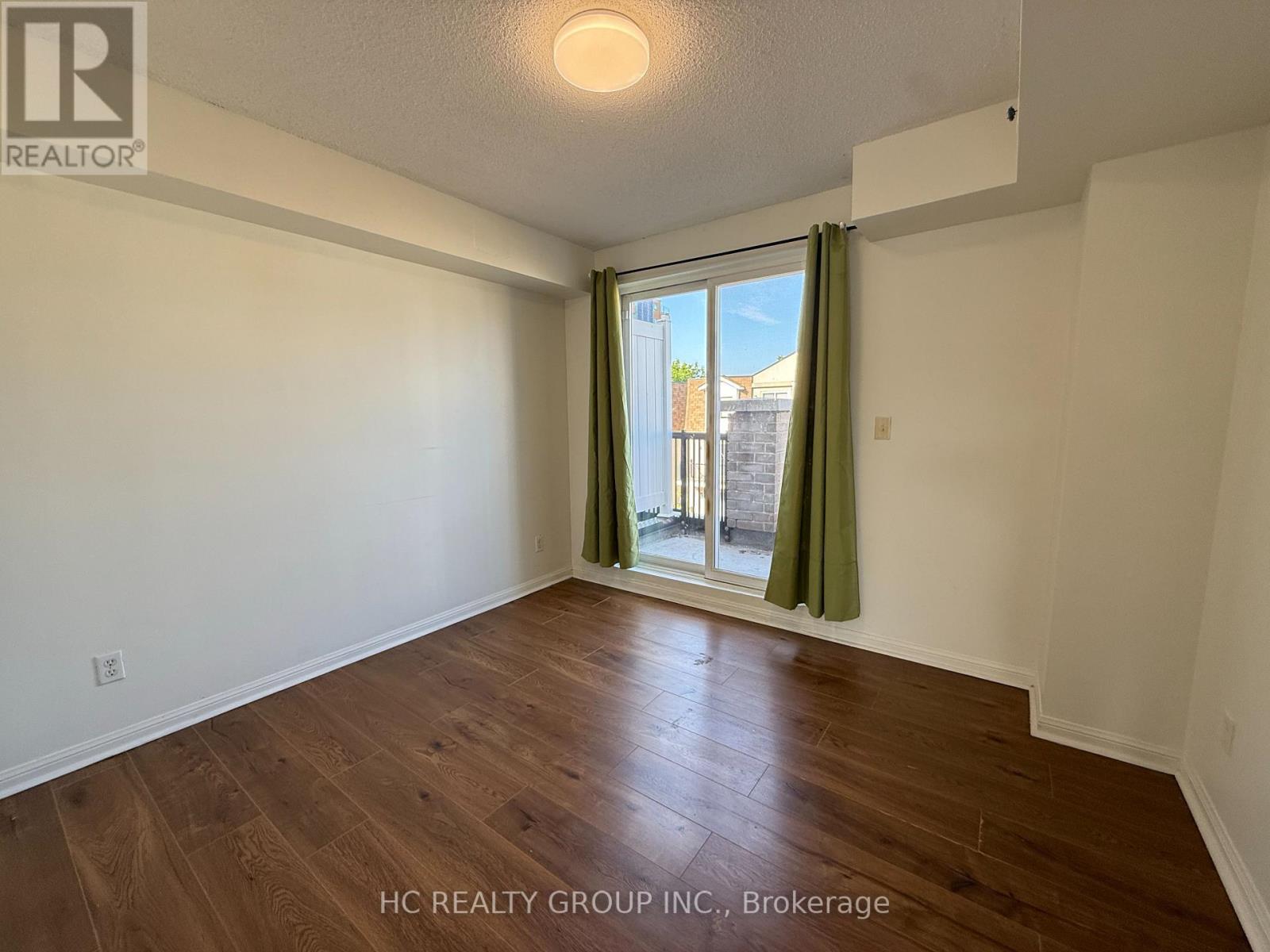 2038 - 3043 Finch Avenue W, Toronto, Ontario  M9M 0A4 - Photo 14 - W13531562