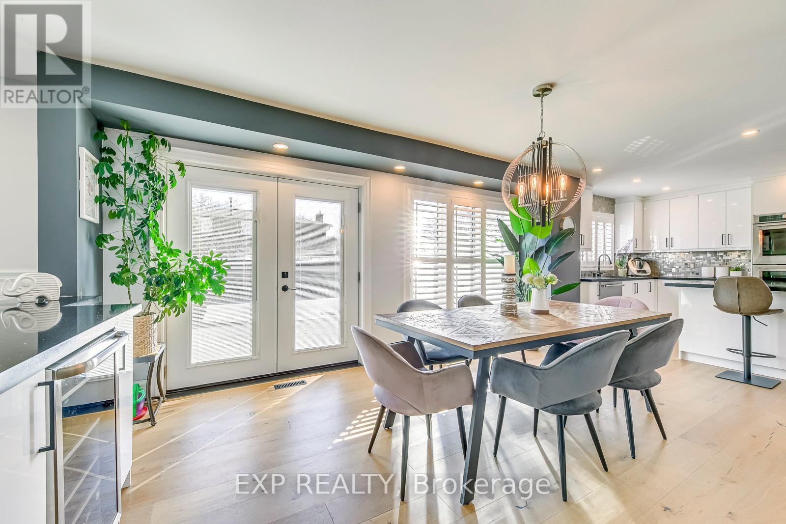322 Mary Street, Oakville, Ontario  L6K 3P6 - Photo 16 - W13531564
