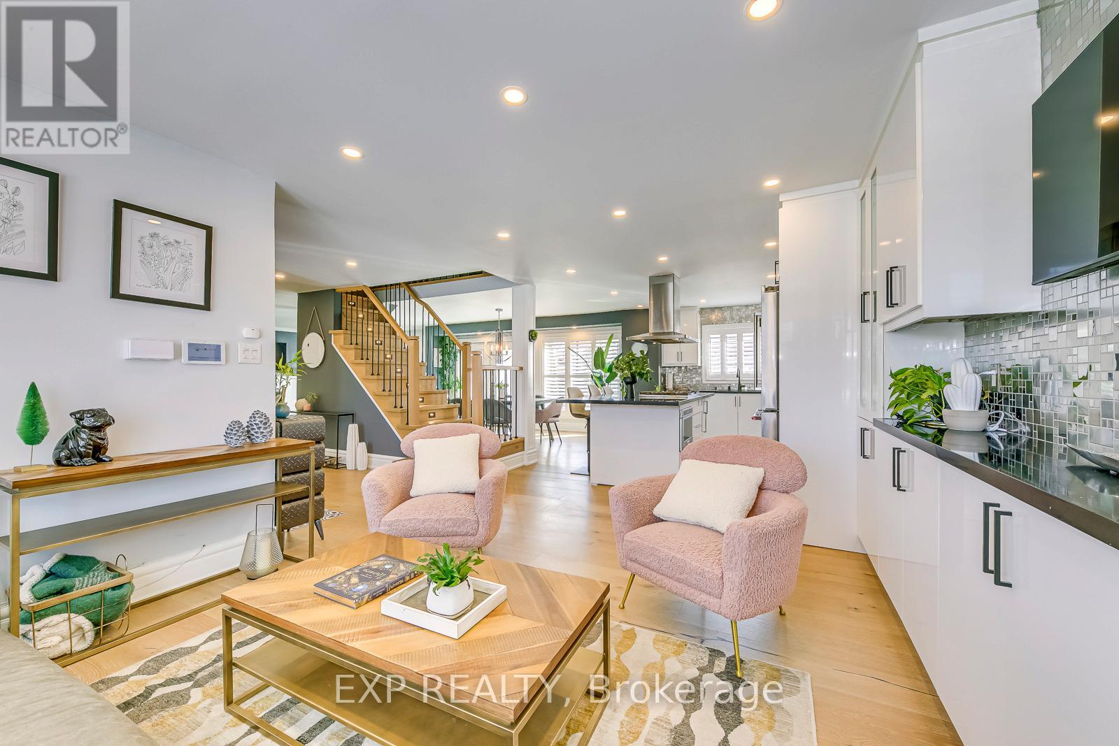 322 Mary Street, Oakville, Ontario  L6K 3P6 - Photo 8 - W13531564