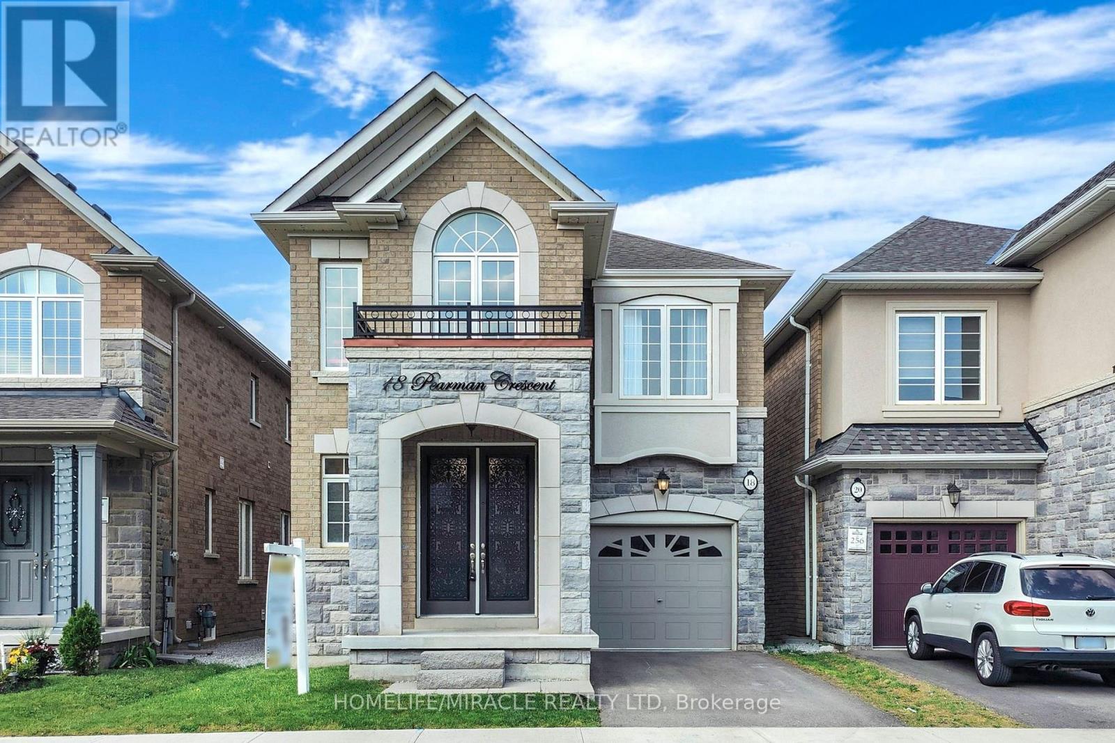 18 PEARMAN CRESCENT, Brampton (Brampton North)