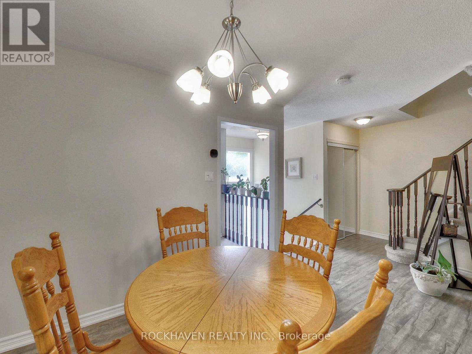 32 Maple Avenue, Halton Hills, Ontario  L7G 5L8 - Photo 10 - W13531604
