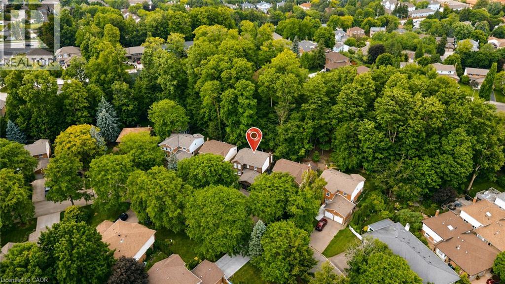 482 Foxhill Place, Waterloo, Ontario  N2T 1X7 - Photo 2 - 40841754