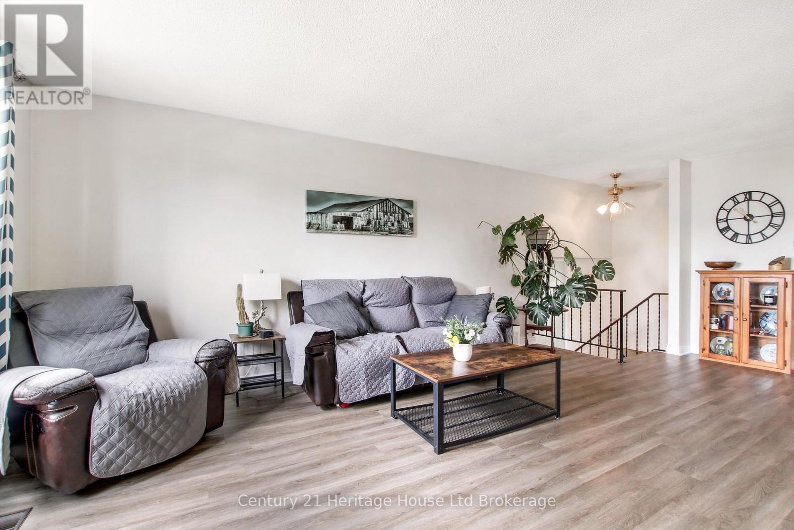 75 Chippewa Avenue, Woodstock, Ontario  N4T 1A1 - Photo 7 - X13519054