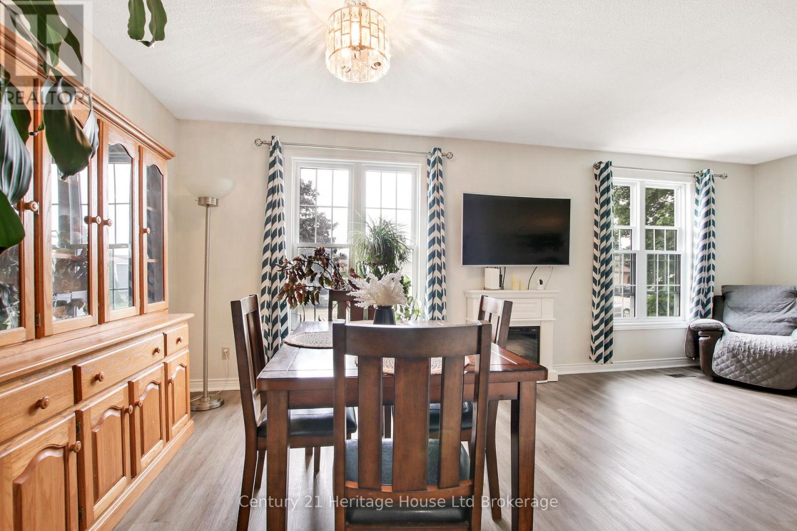 75 Chippewa Avenue, Woodstock, Ontario  N4T 1A1 - Photo 8 - X13519054
